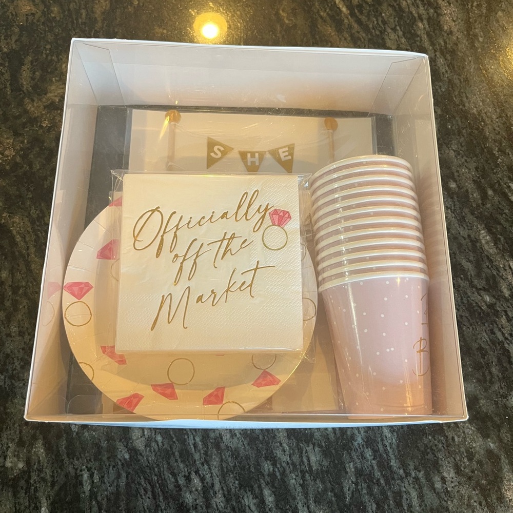 Slant Collections 'She Said Yes'  Party Supplies- Pink and Gold